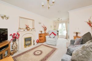 LIVING ROOM- click for photo gallery